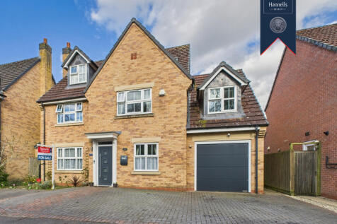5 bedroom detached house for sale