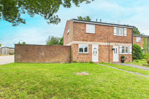 2 bedroom end of terrace house for sale