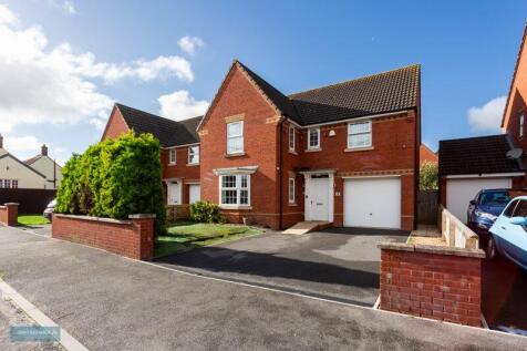 Kicks Farm Close, Westonzoyland, Nr.... 4 bed detached house for sale