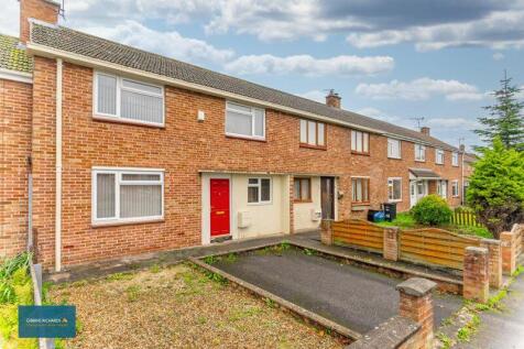 Parkway, Bridgwater 3 bed terraced house for sale