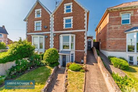 5 bedroom semi-detached house for sale