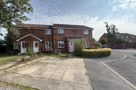 2 bedroom town house for sale