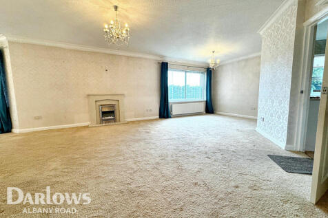 St Edeyrns Road, Cardiff 2 bed apartment for sale