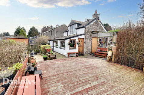 2 bedroom detached house for sale