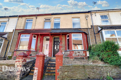 Hendre Road, Caerphilly 3 bed terraced house for sale