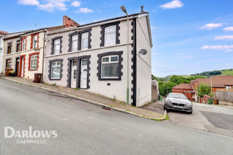 Upper Francis Street, Caerphilly 3 bed end of terrace house for sale