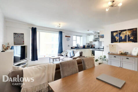 Overstone Court, Cardiff 2 bed apartment for sale