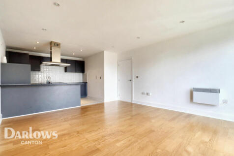 Ferry Court, Cardiff 2 bed apartment for sale