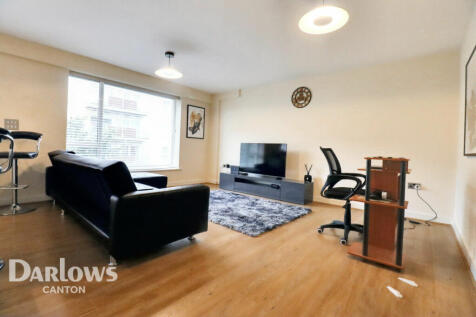 Overstone Court, Cardiff 2 bed apartment for sale