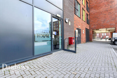 Schooner Way, Cardiff 2 bed apartment for sale