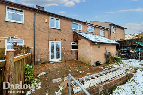 Penydre, Merthyr Tydfil 2 bed terraced house for sale