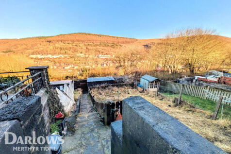 Griffith Terrace, Merthyr Tydfil 2 bed terraced house for sale