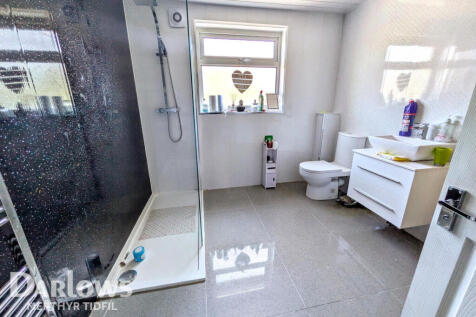 Cottrell Street, Merthyr Tydfil 2 bed terraced house for sale