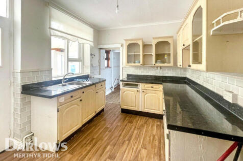 Derlwyn Street, New Tredegar 3 bed terraced house for sale