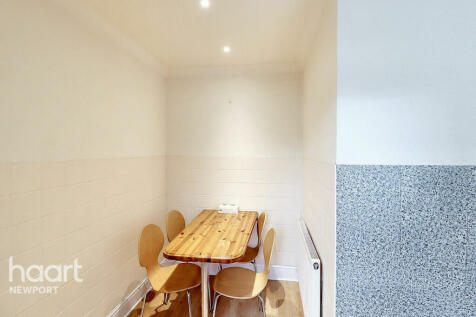 2 bedroom mews property for sale