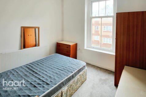 Commercial Road, Newport 2 bed apartment for sale