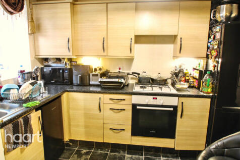 Tantallus Crescent, Newport 3 bed semi