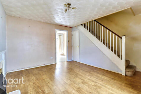 Manor Park, Newport 2 bed terraced house for sale