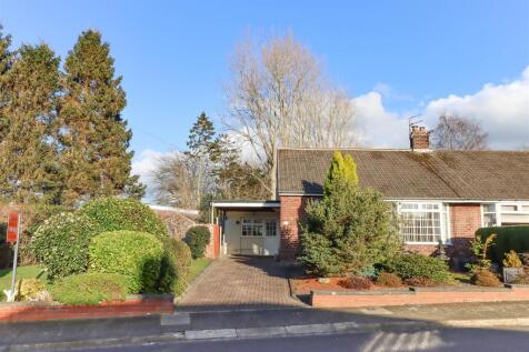 3 bedroom semi-detached bungalow for sale