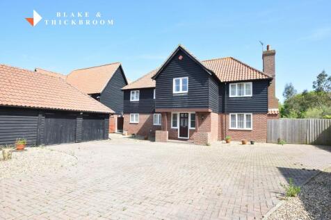 5 bedroom detached house for sale