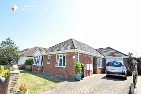 3 bedroom detached bungalow for sale