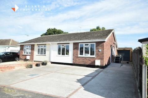 2 bedroom semi-detached bungalow for sale