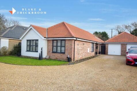 Connaught Road, Weeley Heath 3 bed detached bungalow for sale