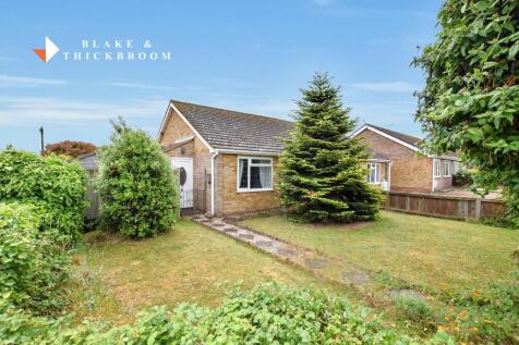 2 bedroom semi-detached bungalow for sale