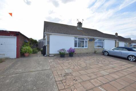 2 bedroom semi-detached bungalow for sale