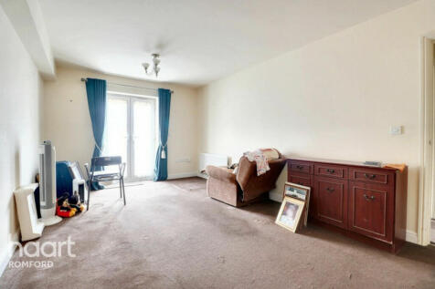 Rose Court, Romford, RM1 3AW 1 bed retirement property for sale