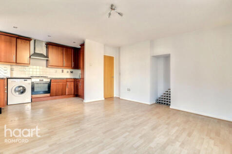 The Gatehouse, Romford, RM1 1AN 2 bed apartment for sale