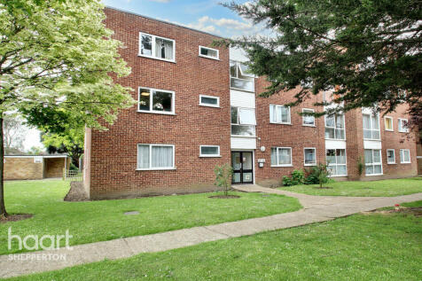 Staines Road West, SUNBURY