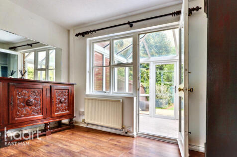 Kirkham Road, London 3 bed end of terrace house for sale