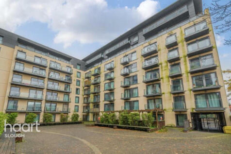 High Street, SLOUGH 1 bed apartment for sale