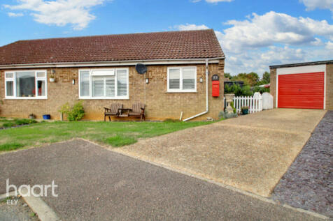 2 bedroom semi-detached bungalow for sale