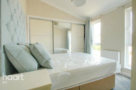 2 bedroom park home for sale