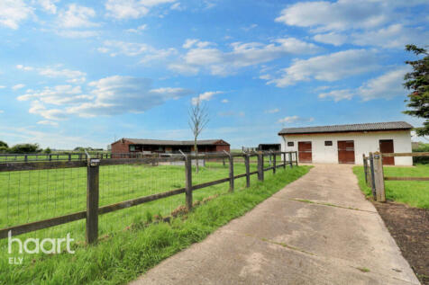 Black Bank Road, Little Downham 3 bed detached bungalow for sale