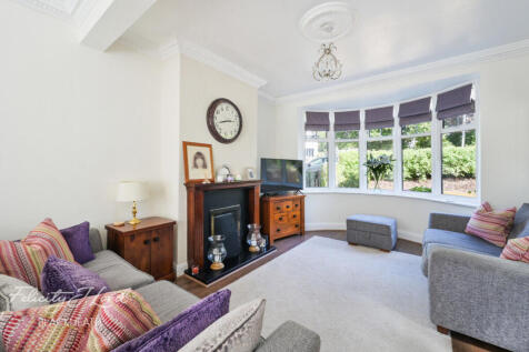 Ankerdine Crescent, London 3 bed end of terrace house for sale