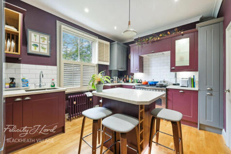 Brandram Road, London 2 bed apartment for sale