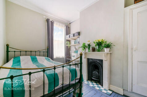 Abernethy Road, London 2 bed apartment for sale