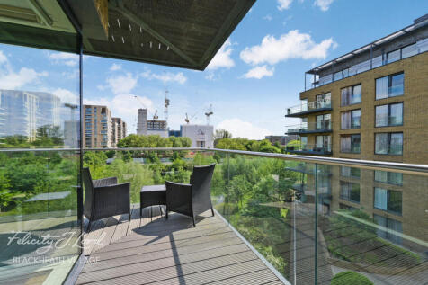 Tizzard Grove, London 3 bed apartment for sale