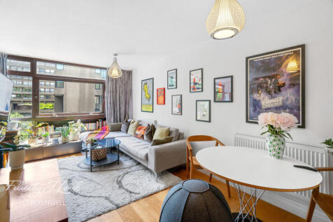 Golden Lane Estate, London EC1Y 1 bed flat for sale