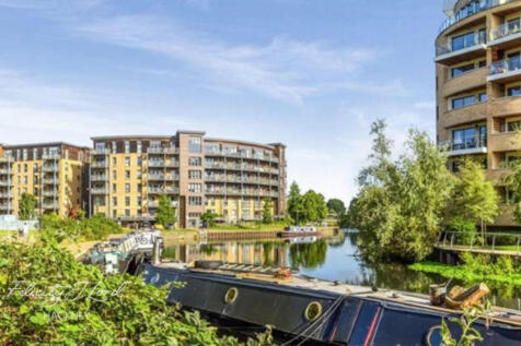 Southwold Road, LONDON E5 2 bed flat for sale
