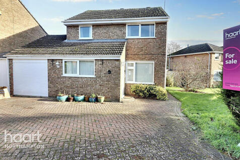 Cavendish Drive, Northampton 3 bed link detached house for sale