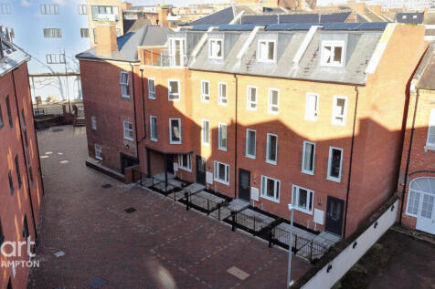 Derngate, Northampton 2 bed end of terrace house for sale