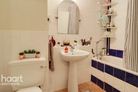 Windsor Court, London 1 bed apartment for sale