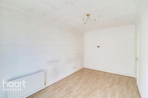 Thrush Court, London 1 bed apartment for sale