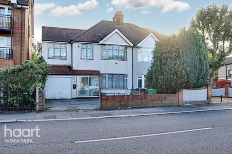 Heath Park Road, Romford, RM2 5XA 4 bed semi