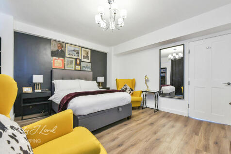 Longford House, Jubilee Street... 1 bed flat for sale