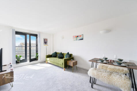 Glasshouse Fields, LONDON E1W 2 bed flat for sale